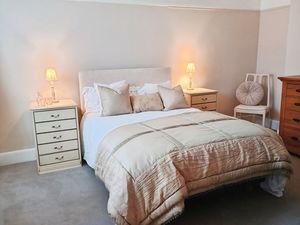 Photo 15- click for photo gallery